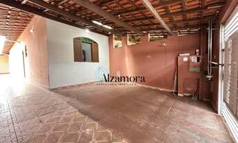 Imagem: Casa com 2 dormitórios em bairro residencial