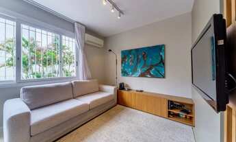 Imagem 4: Imóvel para venda possui 77 metros quadrados com 2 quartos em Bela Vista - Porto Alegre