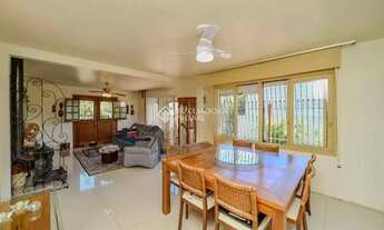 Imagem 3: Casa de 172m² com 3 dormitórios sendo 1 suíte semimobiliada 3 vagas no bairro Três Figueir