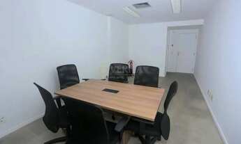 Imagem 3: Le Monde Barra da Tijuca - Sala mobiliada pronta para uso ao lado do Village Mall