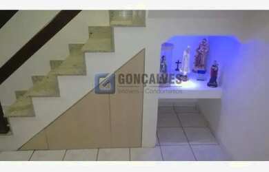 Imagem 3: Sobrado Parque São Vicente em Mauá com 4 dormitórios