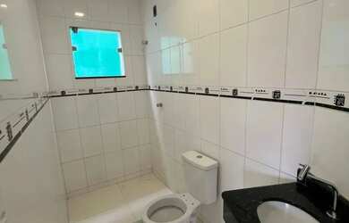 Imagem 5: VENDO LINDA CASA S 4/4 SENDO 03 SUITES DUPLEX SOLTA NO BAIRRO PRAIA DE IPITANGA EM ALAMEDA