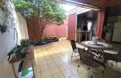 Imagem: Sobrado de 3 quartos à venda no Condomínio