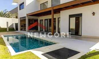 Imagem: Casa de condomínio em Rua Amadeu Prudente