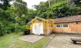 Imagem 7: Bela casa na divisa com a Floresta da Tijuca, em um terreno com 30.000m2 de vegetação nati