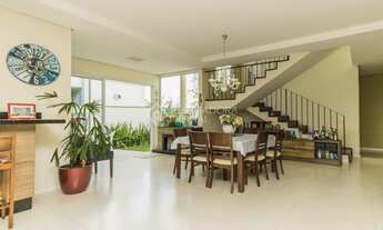 Imagem 5: Casa de condomínio para venda tem 337 metros quadrados com 3 quartos