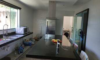 Imagem: Casa nova de alto padrão em fase de acabamento