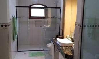 Imagem 3: Casa de Alto Padrão com 5 dormitórios para alugar, 400 m² por R$ 8.200/mês - Arco Iris - A