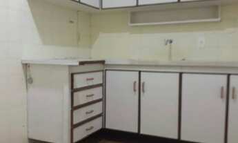 Imagem 2: Centro da Tijuca, 2 quartos, suíte, mais dependencia, elevador e garagem