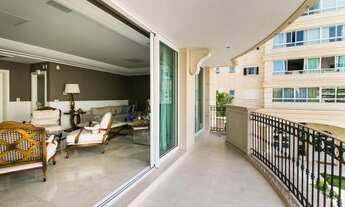 Imagem 5: Apartamento com 4 suítes, piso aquecido, 4 vagas de garagem, com 357m² de área útil à vend