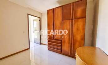 Imagem 5: Apartamento com 3 quartos, suíte, frente, elevador, 2 vagas soltas em Jardim Camburi - Vi