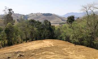 Imagem 2: Terreno a venda com 2.500m² localizado em São Bento do Sapucaí - SP