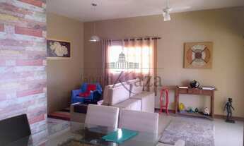 Imagem 1: Casa Térrea - Venda - Jardim Califórnia - Jacareí - 200m² - 4 Dormitórios