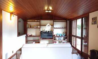 Imagem 2: Casa em Condomínio Excelente Localização no Alto