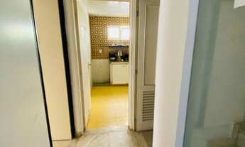 Imagem 3: Casa Comercial 350m² / 8 Salas / 2 pavimentos / Garagens Interna