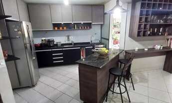 Imagem 3: Apartamento andar alto - condomínio Pedras Raras