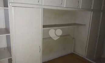 Imagem 7: Apartamento com sala, 2 quartos, 1 banheiro, vaga, armários, portaria 24h, à venda, 55 m²