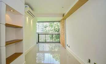 Imagem 4: Belíssima cobertura na melhor rua do Humaitá, rua sem saída com cancela, segurança 24 hora