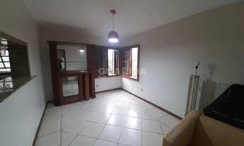 Imagem 5: Casa residencial de 4 dormitórios, sendo 1 suíte com closet e hidro no bairro Glória