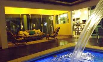 Imagem 2: LC100EF- SOBRADO TRIPLEX ALTO PADRÃO COM PISCINA NA PRAIA DO MARISCAL