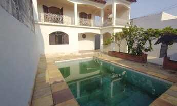 Imagem: Casa com 4 dormitórios com Piscina à venda