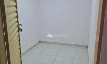 Imagem 6: Casa com 3 dormitórios para alugar, 190 m² por R$ 1.800/mês - Vila Ercília - São José do R