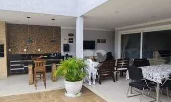 Imagem 6: Linda casa em condomínio fechado com 6 quartos sendo 4 suítes, ampla sala para 3 ambientes