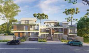 Imagem 6: CURITIBA - Sobrado Padrão - Água Verde