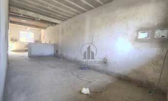 Imagem 3: Sobrado com três quartos sendo uma ampla suíte no Pinheirinho