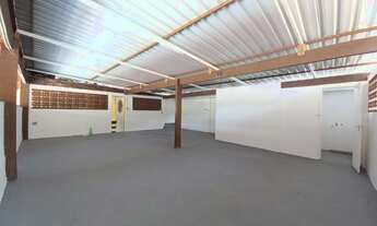 Imagem 7: Casa com 230 metros quadrados com 3 quartos na Estrada da Saudade - Petrópolis - RJ