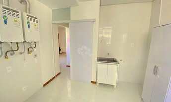 Imagem 3: Apartamento para venda possui 272 metros quadrados com 4 quartos em Centro - Florianópolis