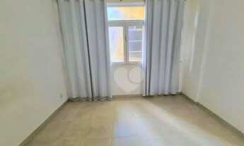 Imagem 2: Apartamento com 1 dormitório à venda, 32 m² por R$ 300.000,00 - Centro - Rio de Janeiro/RJ