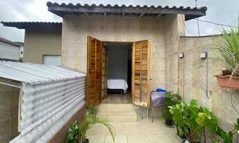 Imagem 4: Sobrado para aluguel possui 80 metros quadrados com 2 quartos