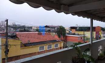 Imagem 4: Sobrado para Venda em São Paulo, Jardim Santa Cruz, 4 dormitórios, 1 suíte, 2 banheiros, 6