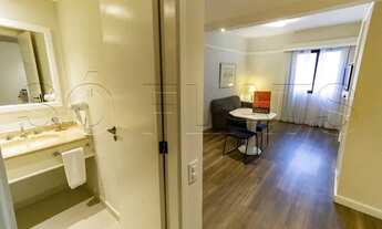 Imagem: Flat mobiliado reformado, com 1 dormitório