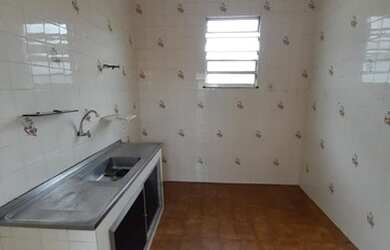 Imagem 7: Imóvel de Frente, 02 Quartos, Varanda etc... na Vila da Penha, Bem Pertinho do Largo do Bi