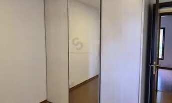 Imagem 6: Apartamento renovado com 3 suítes e 2 vagas