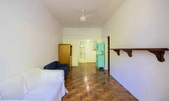 Imagem 3: Excelente localização em Copacabana, fundos, silencioso, próximo ao Metrô, prox Praça Euge