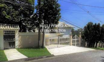 Imagem 2: Granja Viana - Casa de condomínio para venda possui 1100 metros quadrados com 4 quartos