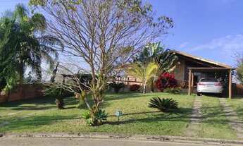 Imagem 2: Casa para alugar, três quartos, Recanto Santa Bárbara, Jambeiro/SP