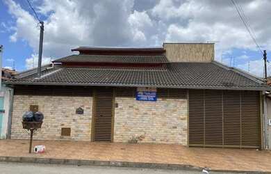 Imagem 3: Casa para venda possui 110 metros quadrados com 4 quartos em Jardim das Margaridas - Salva