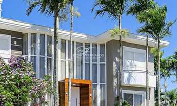 Imagem 3: Casa Alto Padrão de 4 suítes em Jurerê Internacional - Florianópolis/SC