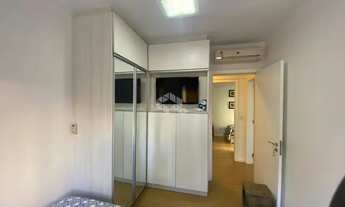 Imagem 3: Apartamento para venda possui 229 metros quadrados com 3 quartos em Centro - Florianópolis