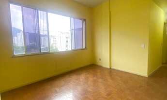 Imagem 2: Apartamento para Locação em Rio de Janeiro, Vila Isabel, 2 dormitórios, 1 banheiro, 1 vaga