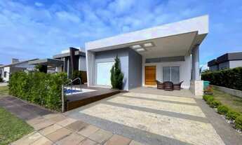 Imagem 2: Elegance Imóveis: Casa no condomínio Quintas do Lago, 04 suítes, pé direito alto, mobiliad