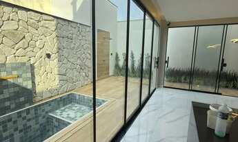 Imagem 4: Imóvel para venda tem 201 metros quadrados com 4 quartos