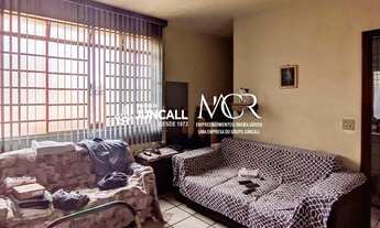 Imagem: Casa de 3 quartos e 4 vagas de garagem a