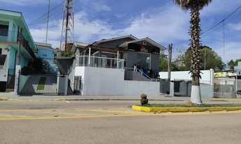 Imagem 4: Casa centro comercial