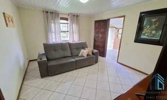 Imagem 5: Casa 03 quartos c/suíte, com amplo terreno, edícula 03 peças, no Santa Cândida em Curitiba