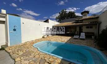 Imagem: Casa com 4 Quarto(s) e 3 banheiro(s) para